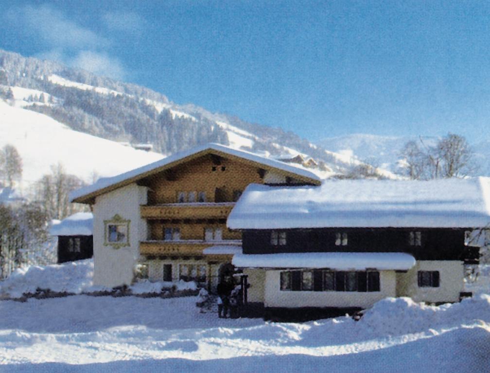 Jugendgastehaus Oberau Hotel Maria Alm am Steinernen Meer Buitenkant foto